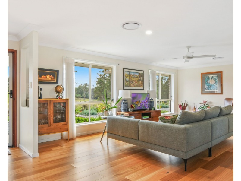 12A Amber Way, Kundabung NSW 2441