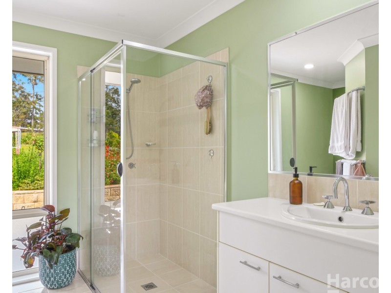 12A Amber Way, Kundabung NSW 2441