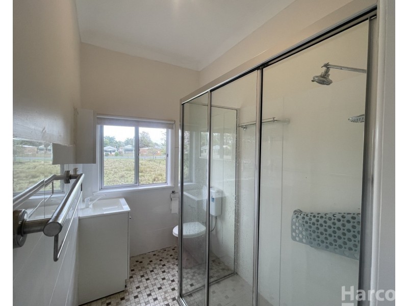 24 Marsh Street Street, West Kempsey NSW 2440