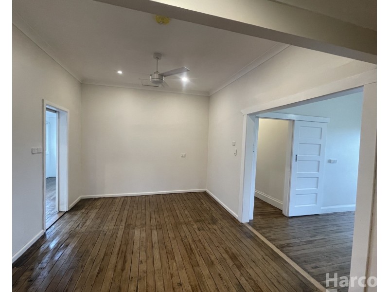 24 Marsh Street Street, West Kempsey NSW 2440