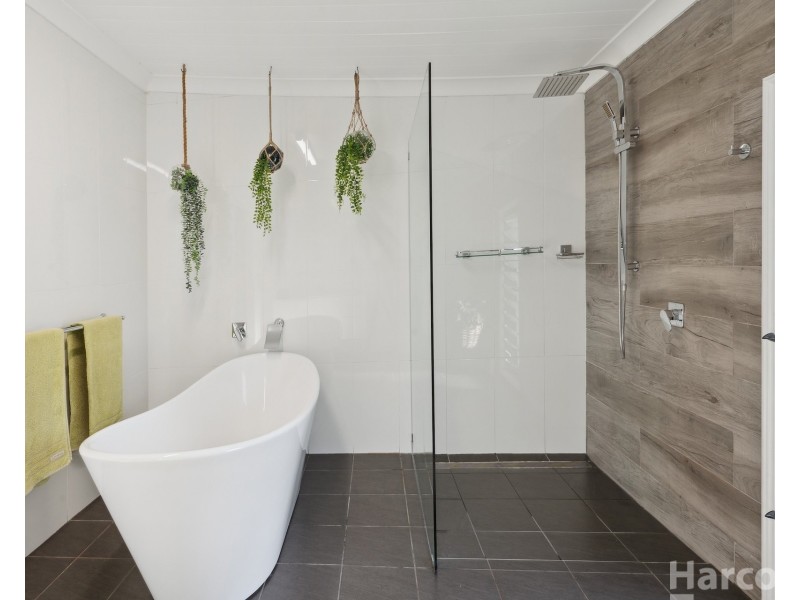 6 O’learys Road, Kundabung NSW 2441