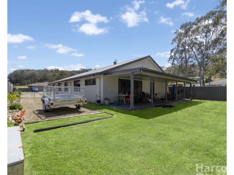 4 Tallowwood Place, South West Rocks NSW 2431