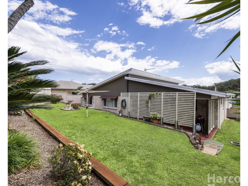 15 Rippon Place, South West Rocks NSW 2431