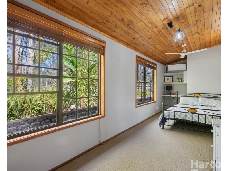 8 Mahogany Crescent, Yarravel NSW 2440