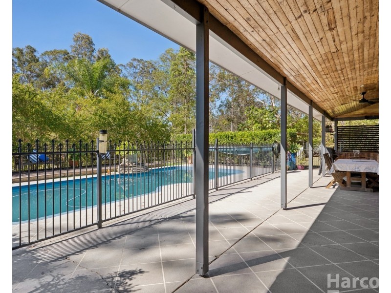 8 Mahogany Crescent, Yarravel NSW 2440