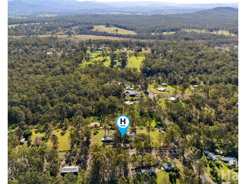 8 Mahogany Crescent, Yarravel NSW 2440