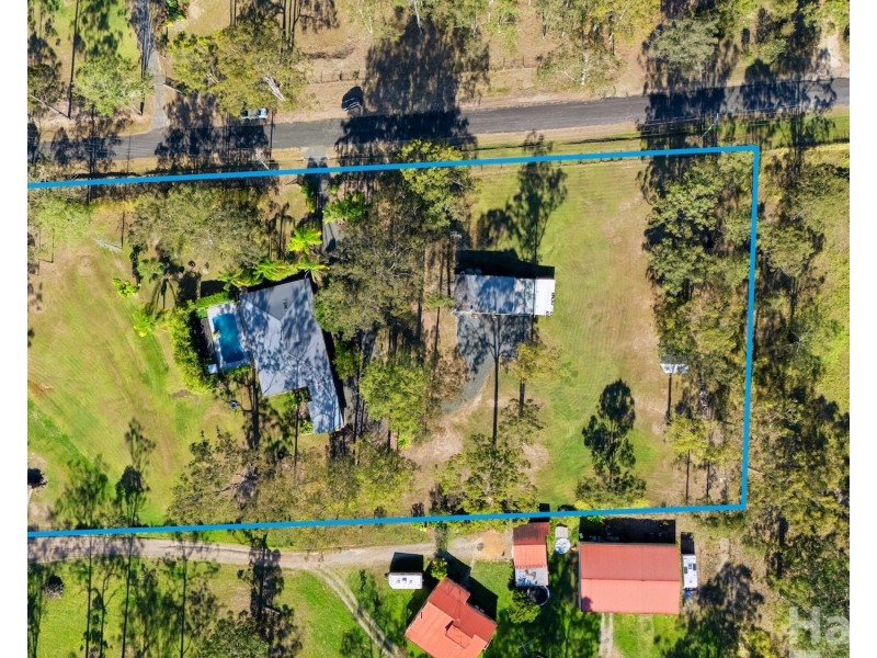 8 Mahogany Crescent, Yarravel NSW 2440