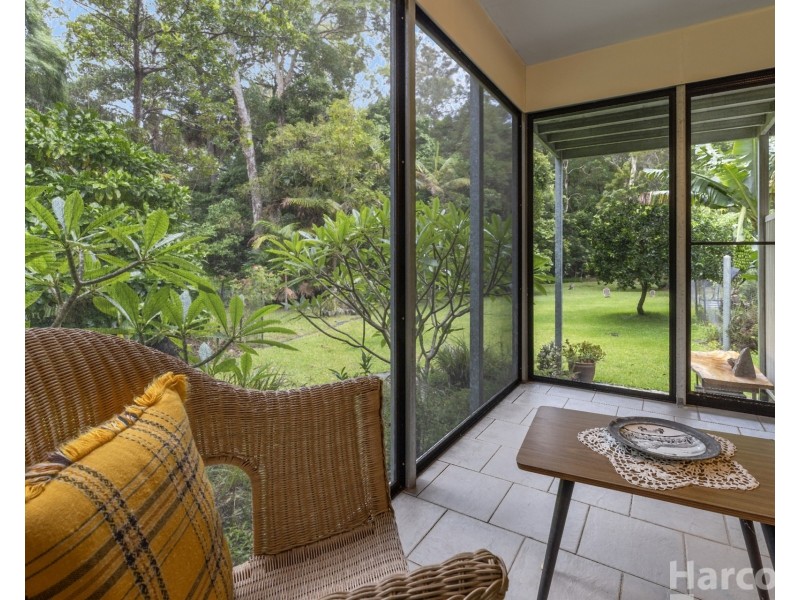13 Palm Grove, Arakoon NSW 2431