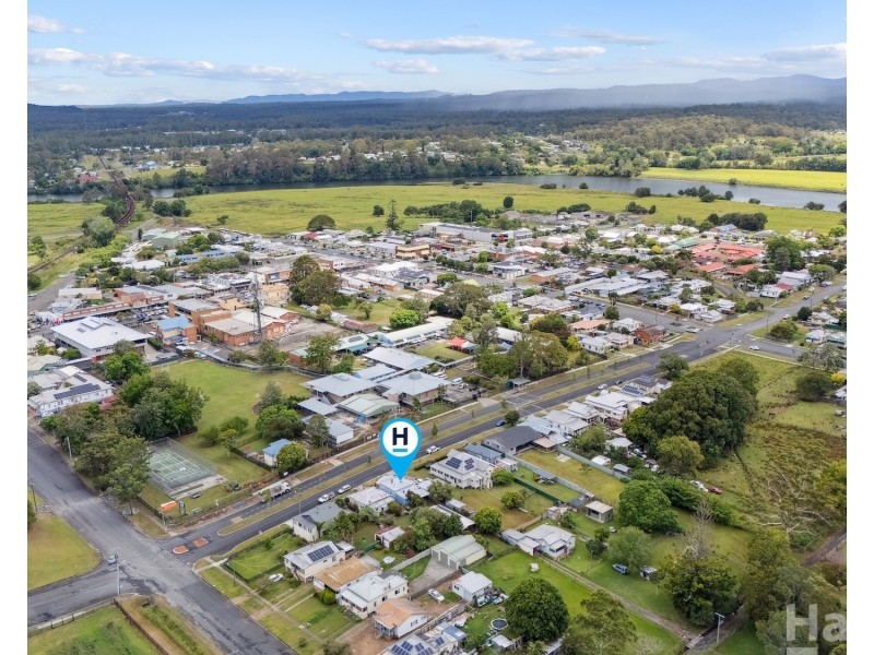 42 Marsh Street, West Kempsey NSW 2440