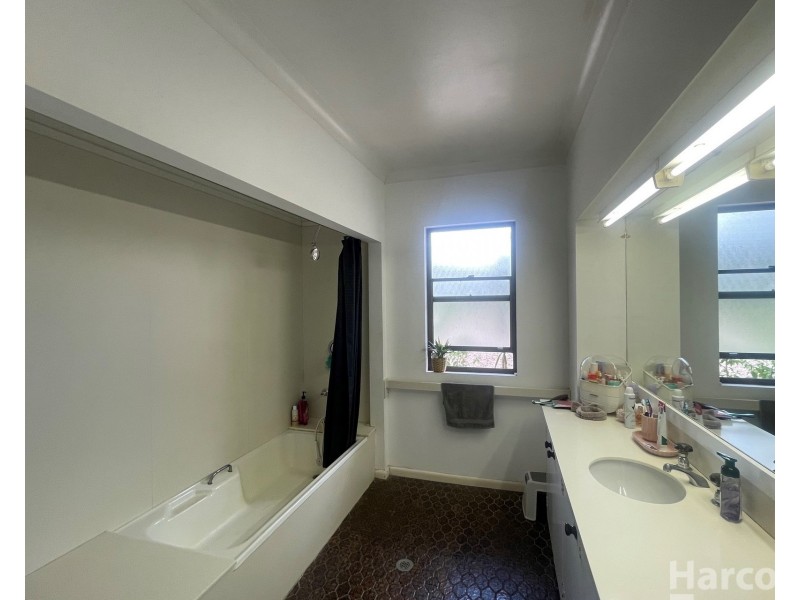 310 Upper Smiths Creek Road, Kundabung NSW 2441