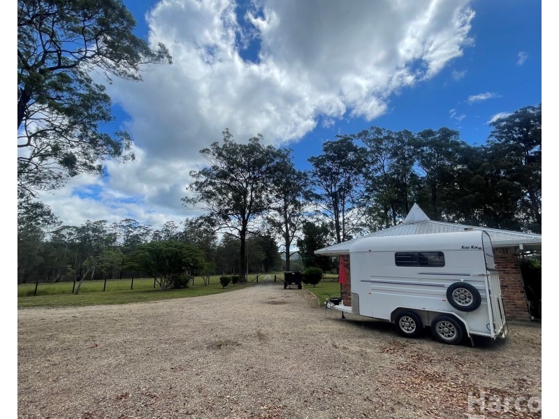 310 Upper Smiths Creek Road, Kundabung NSW 2441