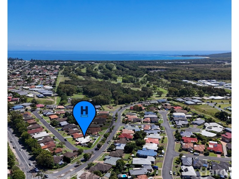 1 Peter Mark Circuit, South West Rocks NSW 2431