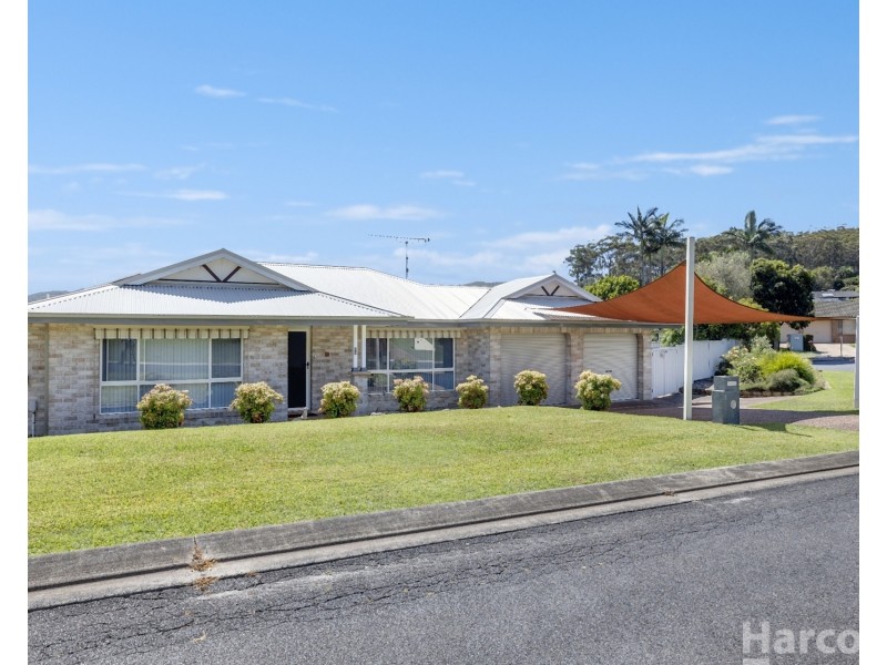 1 Peter Mark Circuit, South West Rocks NSW 2431