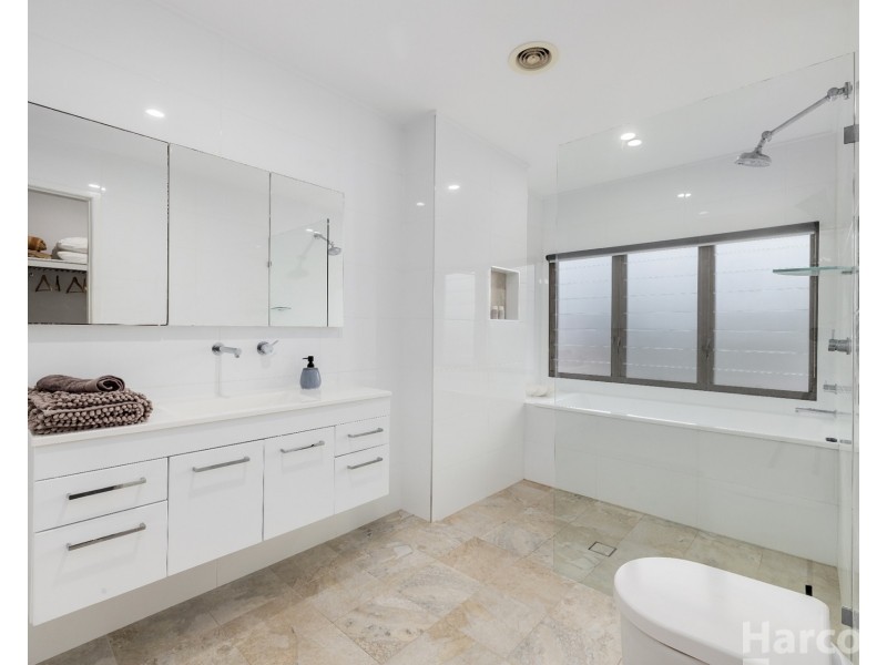 2/2 Memorial Avenue, South West Rocks NSW 2431