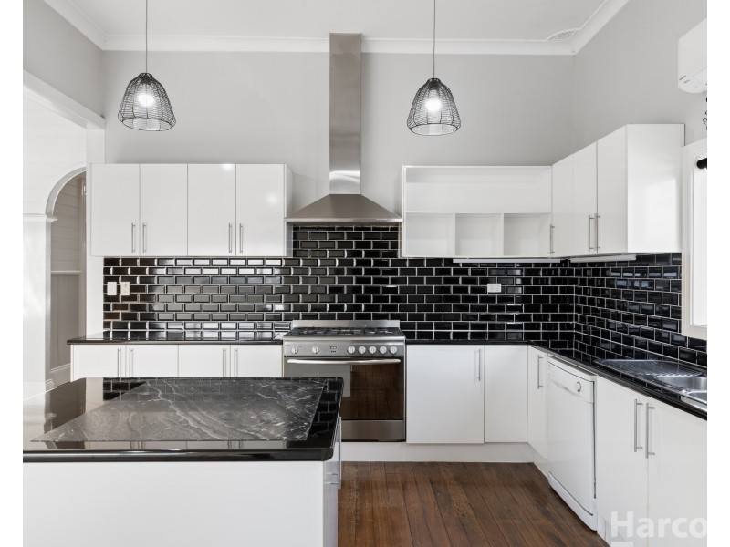 20 Lord Street, East Kempsey NSW 2440