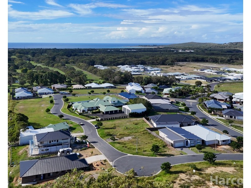 22 Olga Circuit, South West Rocks NSW 2431