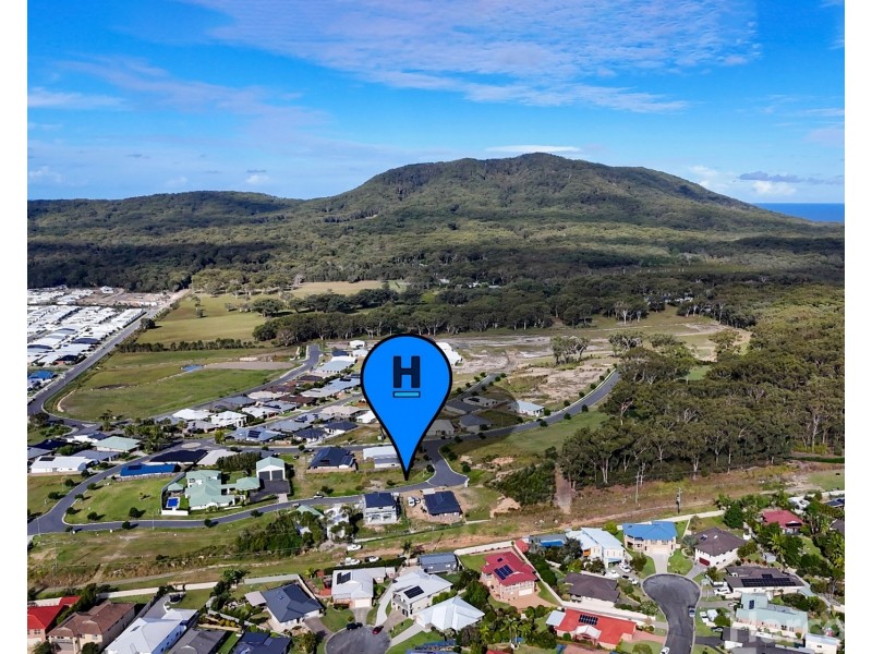 22 Olga Circuit, South West Rocks NSW 2431