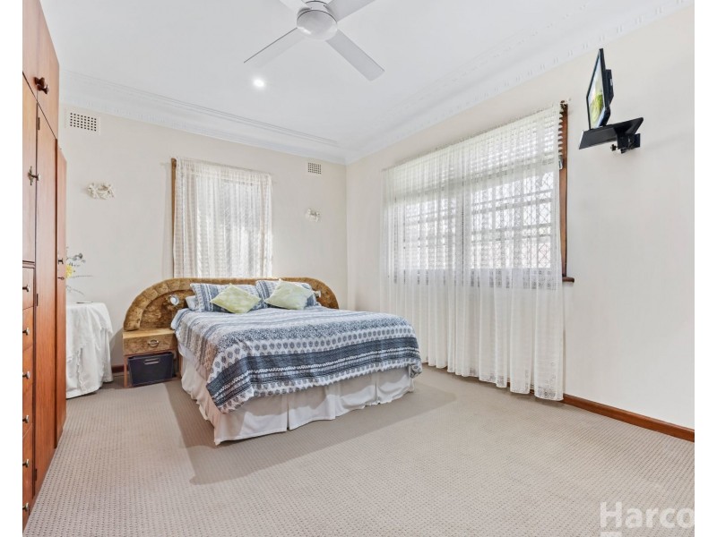 24 Tabrett Street, West Kempsey NSW 2440
