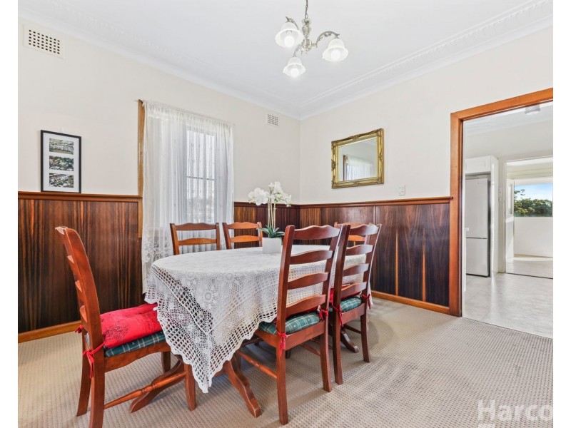 24 Tabrett Street, West Kempsey NSW 2440