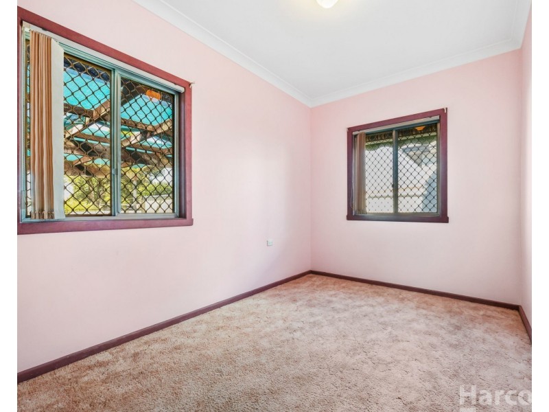 33 Tabrett Street, West Kempsey NSW 2440