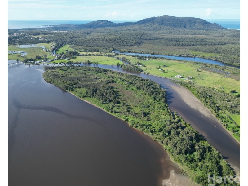 Pelican Island, Jerseyville NSW 2431