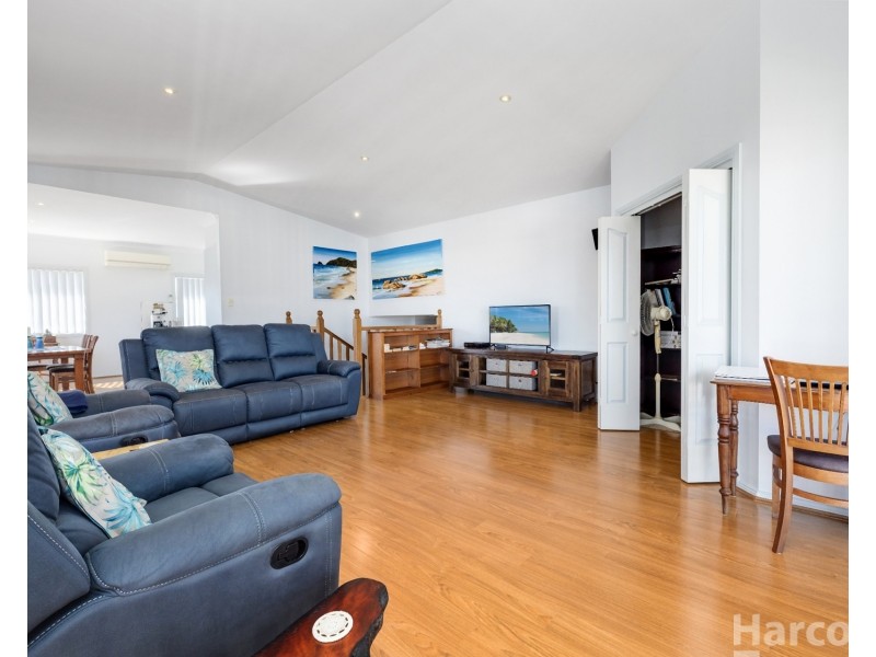 15 Salmon Circuit, South West Rocks NSW 2431