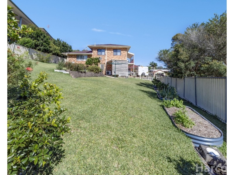 15 Salmon Circuit, South West Rocks NSW 2431