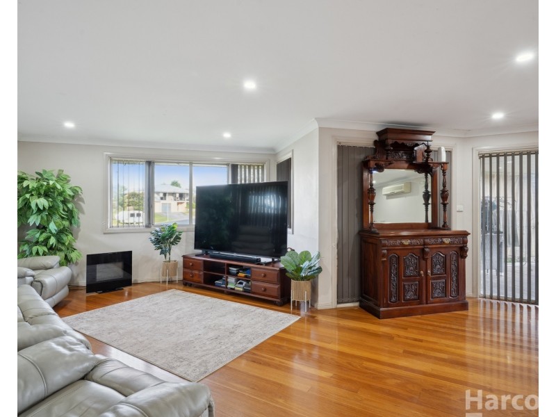 17 Springfields Drive, Greenhill NSW 2440