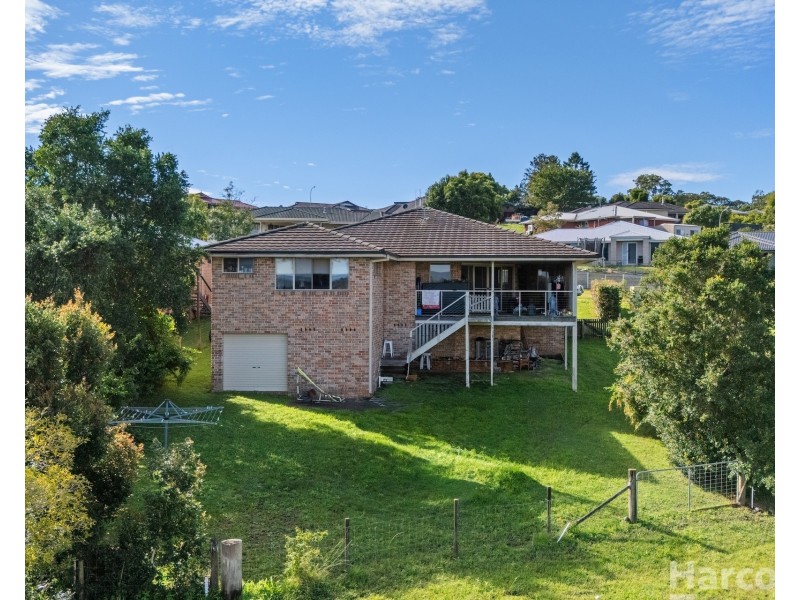 17 Springfields Drive, Greenhill NSW 2440