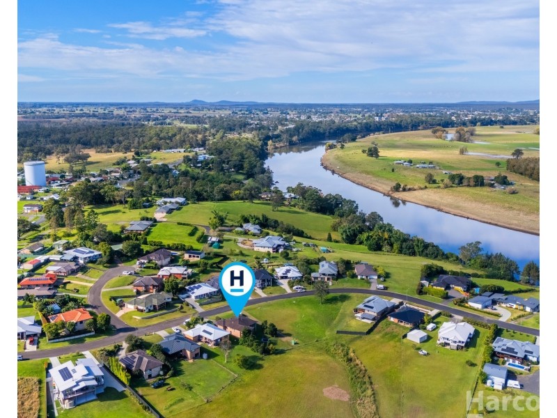 17 Springfields Drive, Greenhill NSW 2440