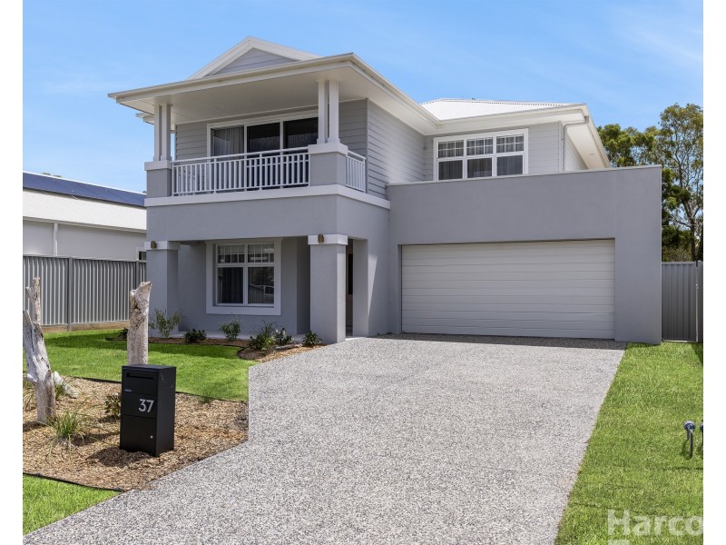 37 Swift Place, South West Rocks NSW 2431