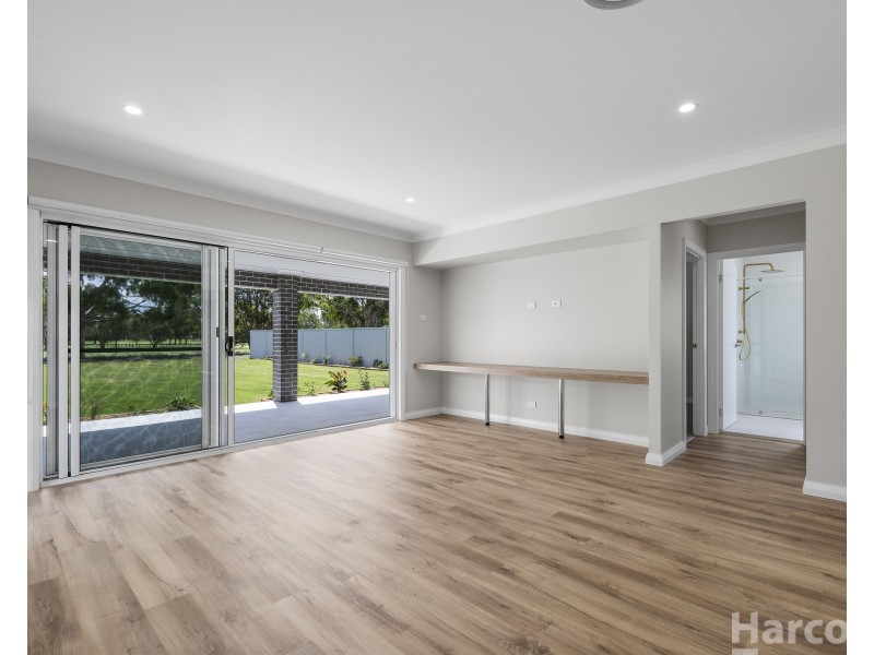 37 Swift Place, South West Rocks NSW 2431