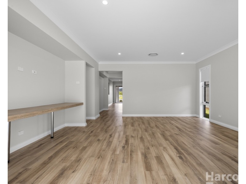 37 Swift Place, South West Rocks NSW 2431