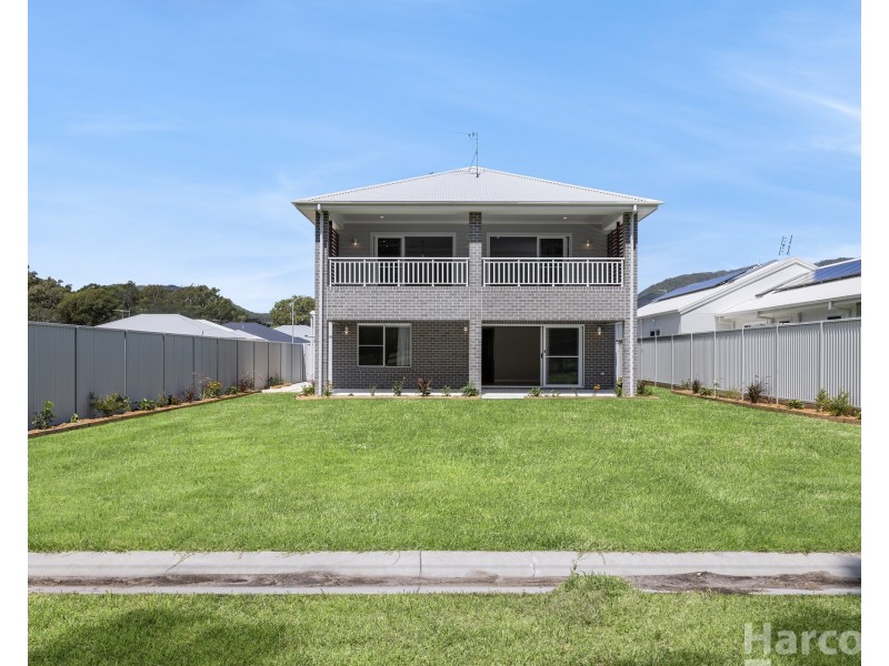 37 Swift Place, South West Rocks NSW 2431