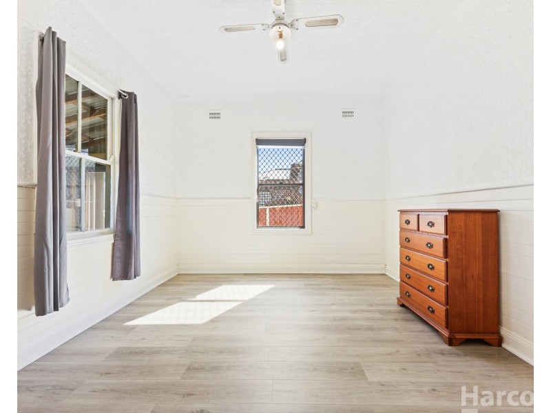 25 Tabrett Street, West Kempsey NSW 2440