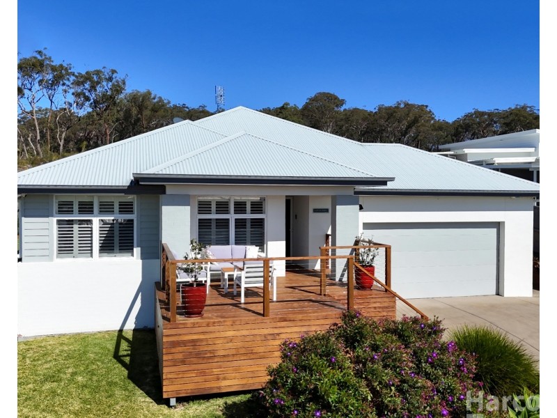 17 Rosedale Avenue, South West Rocks NSW 2431