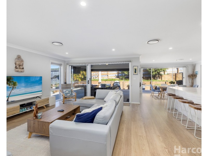 17 Rosedale Avenue, South West Rocks NSW 2431