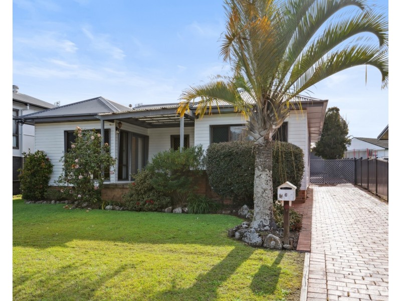 6 Elrington Avenue, West Kempsey NSW 2440