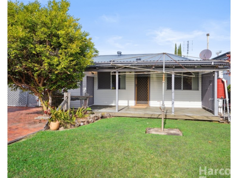 6 Elrington Avenue, West Kempsey NSW 2440