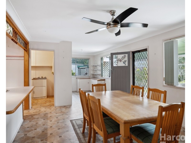 6 Elrington Avenue, West Kempsey NSW 2440