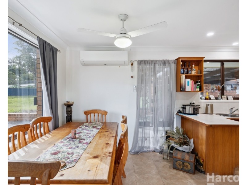 1 Hillview Drive, Yarravel NSW 2440