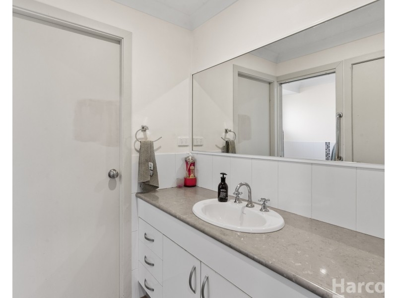 38 Alverton Street, Greenhill NSW 2440