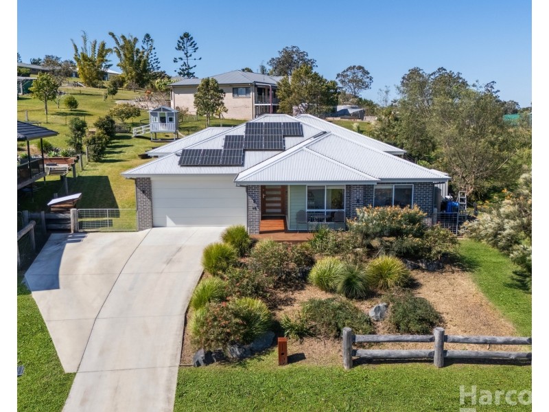 18 Springfields Drive, Greenhill NSW 2440