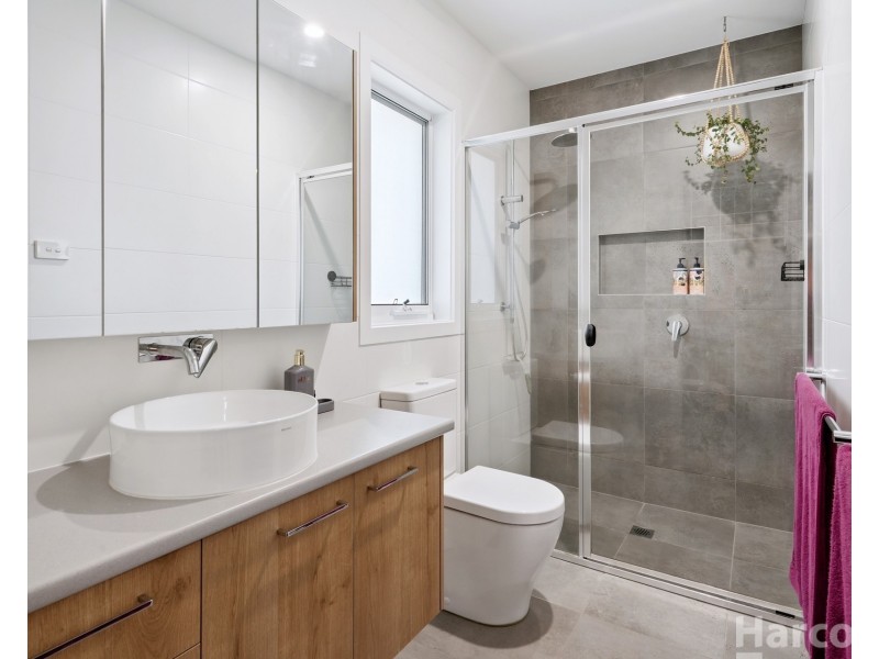 18 Springfields Drive, Greenhill NSW 2440