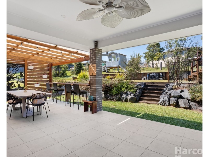 18 Springfields Drive, Greenhill NSW 2440