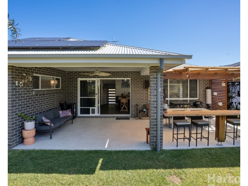 18 Springfields Drive, Greenhill NSW 2440