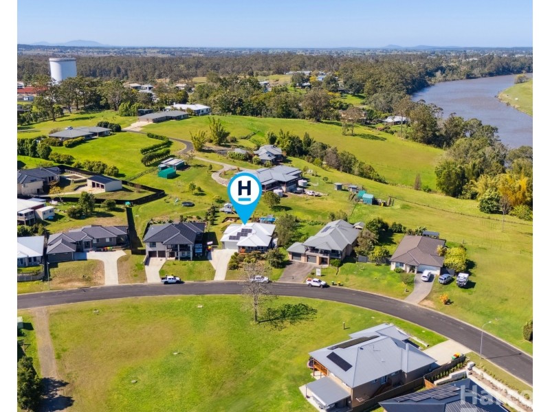 18 Springfields Drive, Greenhill NSW 2440