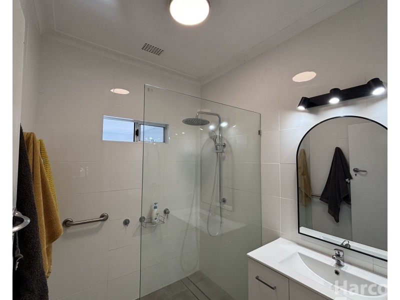 106 Broughton Street, West Kempsey NSW 2440