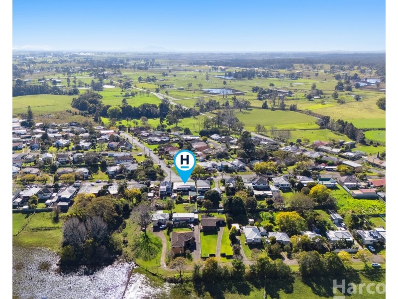 35 Sullivan Street, East Kempsey NSW 2440