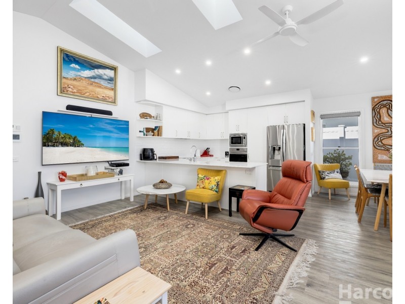 23 Augusta Crescent, South West Rocks NSW 2431